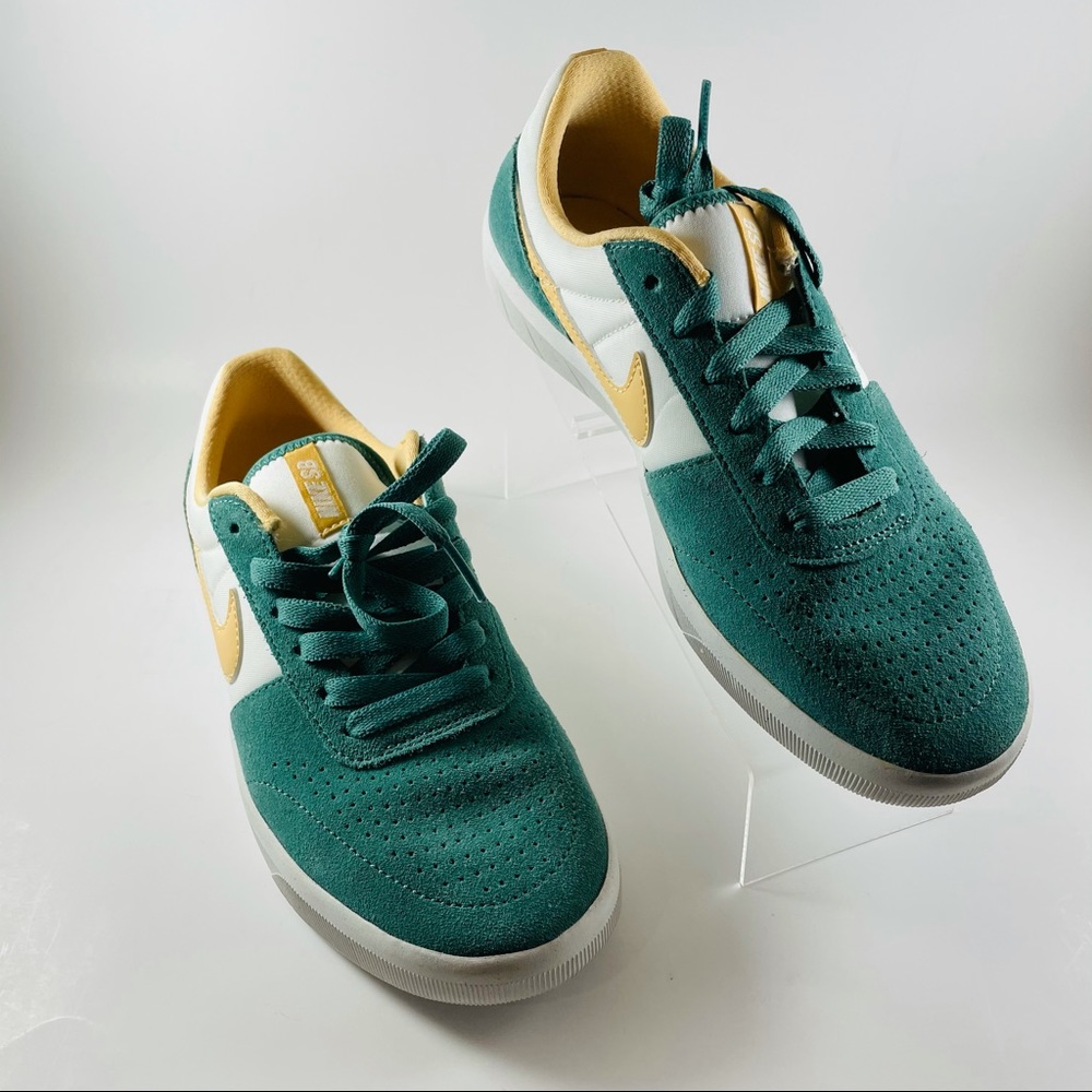 Nike SB Team Classic Bicoastal Celestial Gold